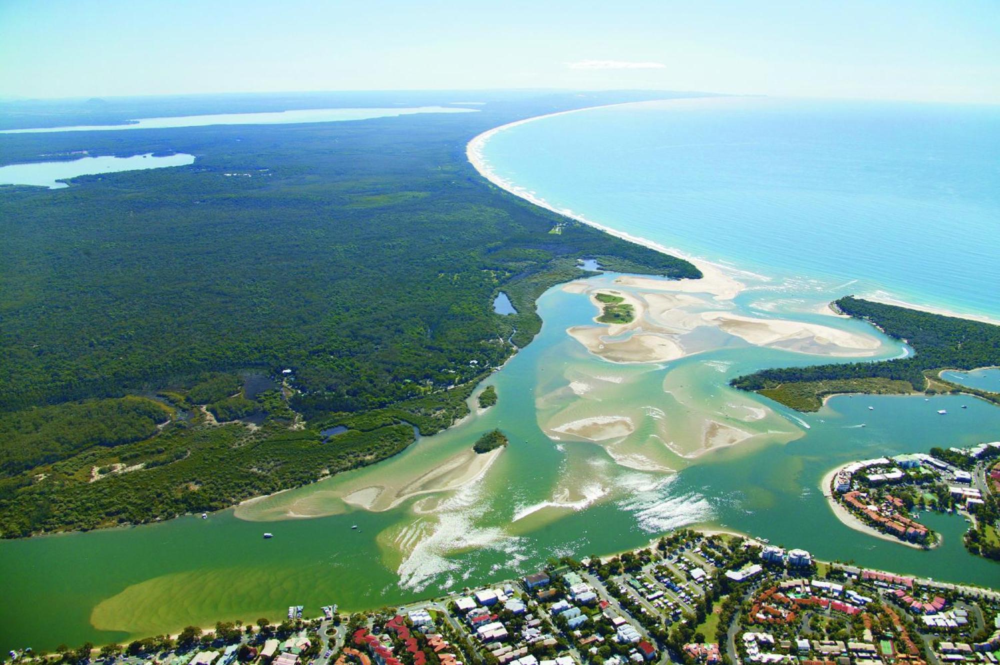 Coral Beach Noosa Resort Noosaville Bagian luar foto